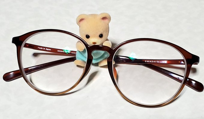 もう一個も受け取った 鼻パッドだけで支えてるから痛いな でもかわいい 