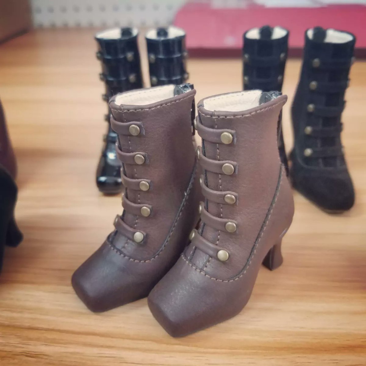 rRabit_t's tweet photo. Testing testing.......like this?❤
#bjd #bjdshoes #doll #dollshoes #volks #msd #mdd #superdollfie #sd16 #sdgr #popo68 #iplehouse #iple #iplewomen https://t.co/tyf1U3X3JY