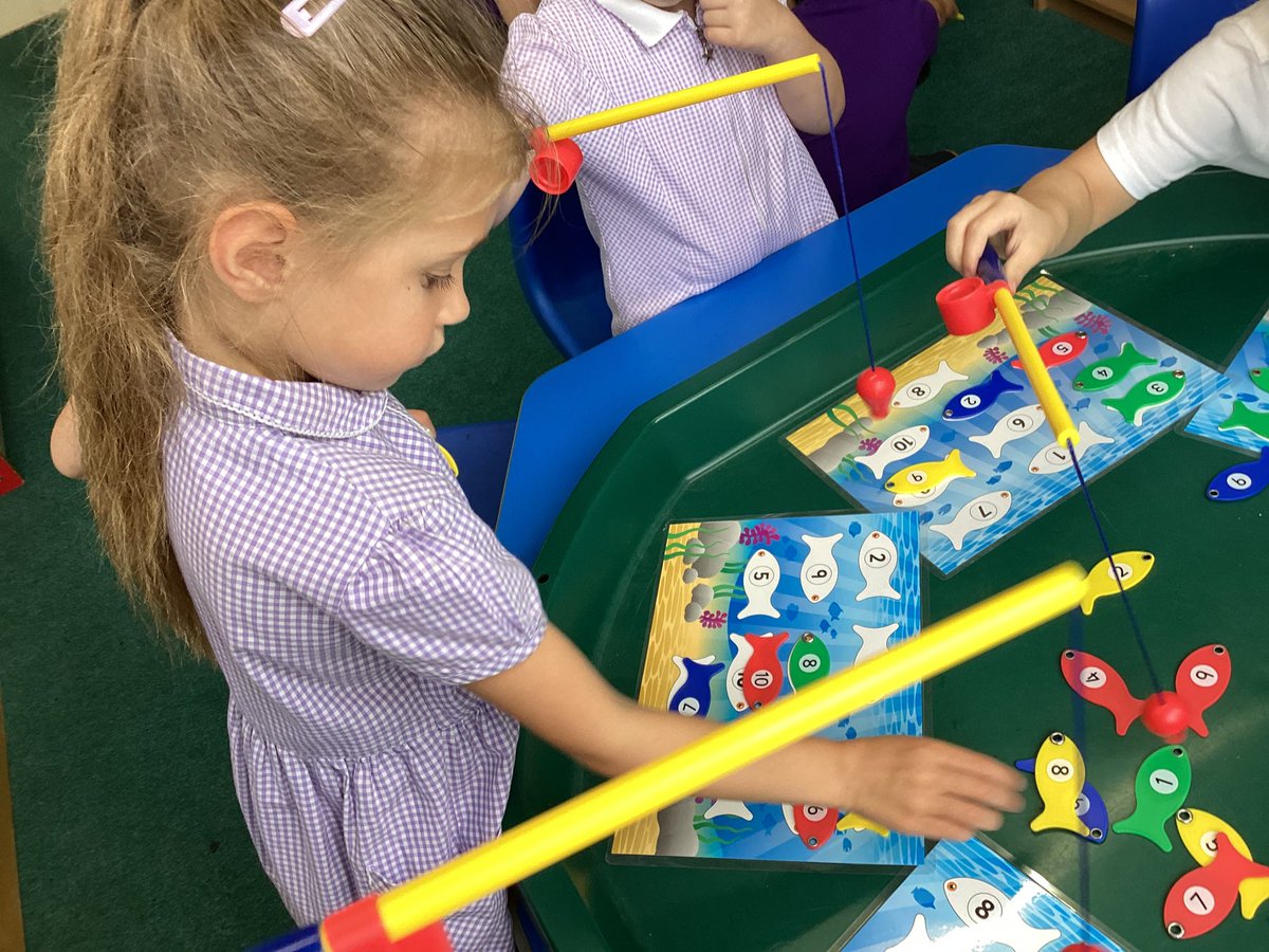 TadPrimaryAcad's tweet photo. Jupiter team enjoying provision challenges. #TadcasterMaths https://t.co/LlxYjKG8y3