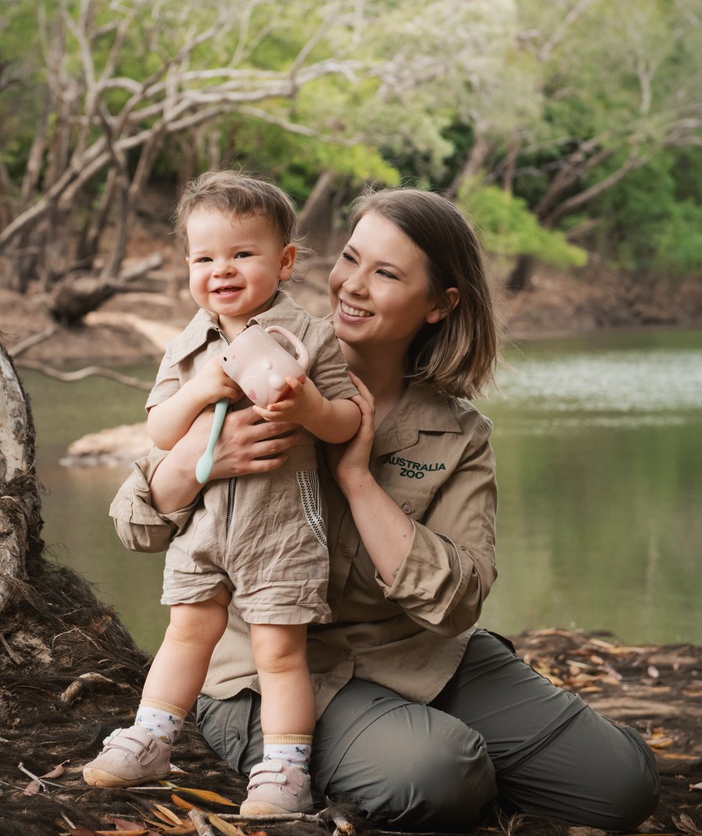 Bindi Irwin tweet media