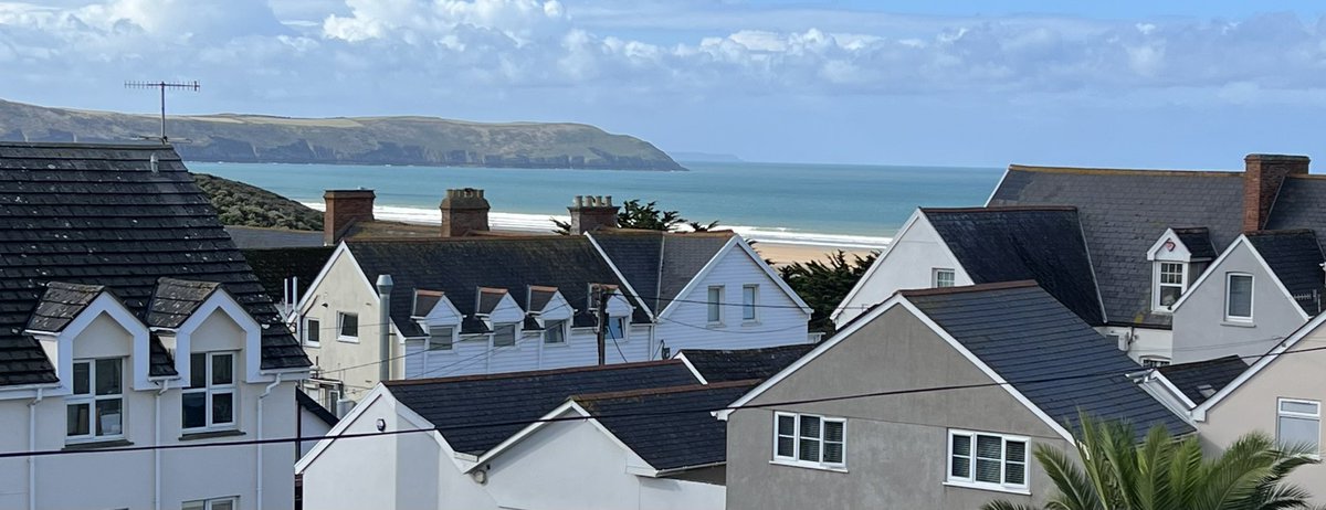 Belle Vue Holiday Apartment tweet media