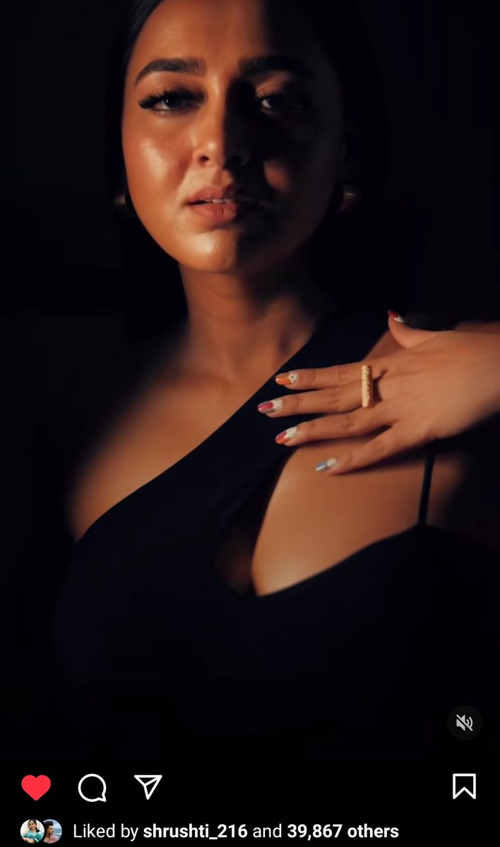 pari__love's tweet photo. DAMNNN HAWT🔥🥵 

P.s kk liked 😍 
https://t.co/ZR3Yub74cO

#TejRan https://t.co/tTWlrchsMI