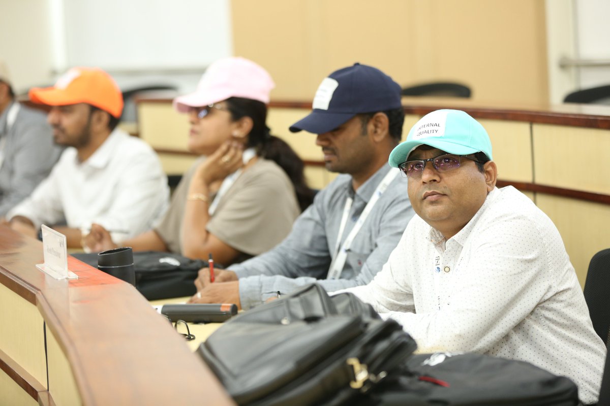 ISB_CEE's tweet photo. Glimpses of the new Operational Excellence for Leaders programme at the campus with Prof Vijaya Sunder M. Special thanks to Anshuman Tiwari for sharing his knowledge and insights.

#ISBExecEd #ExEdISB #ISBExecutiveEducation #ISBfaculty #operationalexcellence https://t.co/RX5a5YwxgR