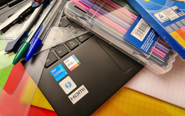 vantpc's tweet photo. Se acabó el verano. ¿Estás listo para la vuelta?
Si te quieres equipar con un ordenador #linuxero para volver a clase, en https://t.co/4TeCwQinv0 rebajamos un 5% todos nuestros precios (hasta el 25 de septiembre).
https://t.co/AB8bwzgAAS
#linux #VueltaAlCole #somoslinuxeros https://t.co/WdkhooqKOo