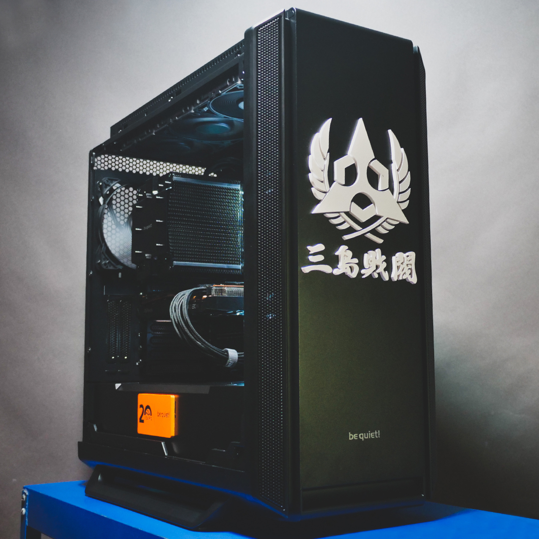 bequietofficial's tweet photo. Which game inspired the design?
📸 MadMods PC Modding
#bequiet #bqsince02 #silentbase802 #darkrockpro4 https://t.co/aqovp4WhAJ