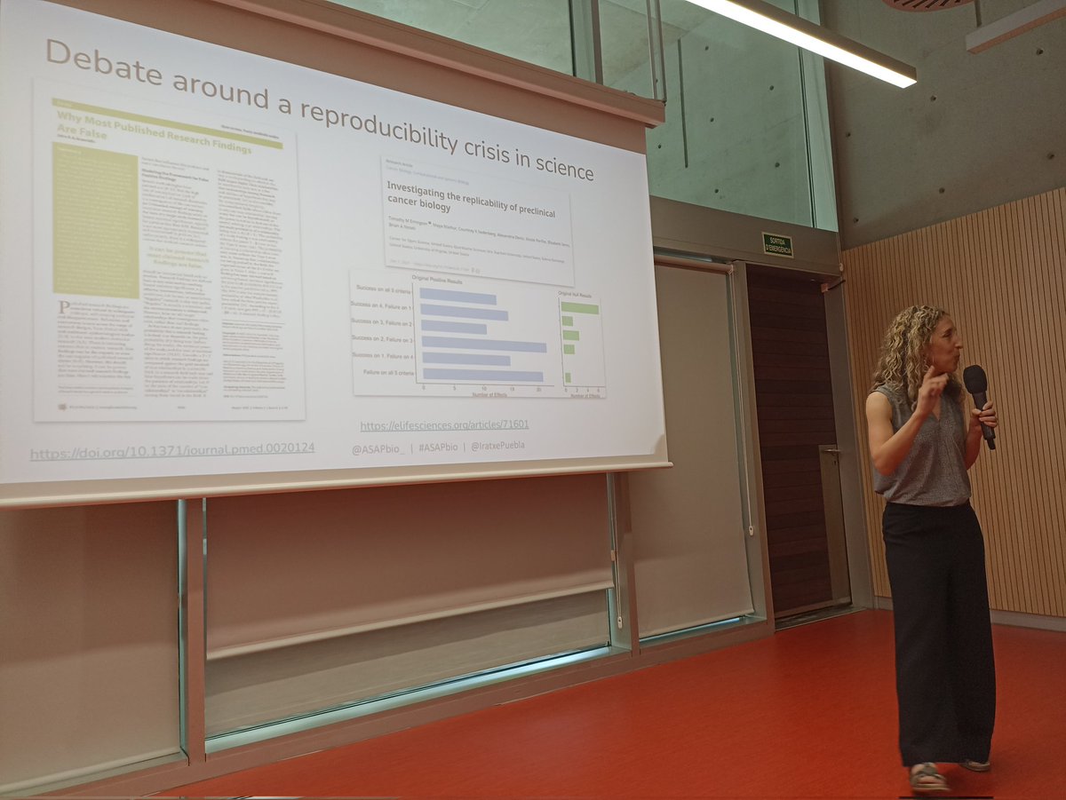 maruxamartinez's tweet photo. Is there a #reproducibility crisis? "Crisis" might be too strong a word, but there are definitely issues, says @IratxePuebla. She's talking @the_prbb about the reasons and potential solutions for this. You can follow it via YouTube! https://t.co/Dlpgra76Zg https://t.co/8u18TOKqyQ