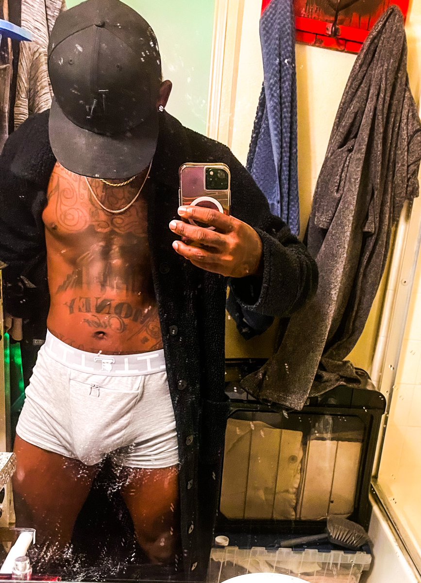 sean__python's tweet photo. 3:22am Can’t sleep . Whts pic is ur favorite 1 . 2 .3 ? #seanpython #bulgeXXL #11inches #bulgeunderwear #dickprint #bigdick #longdick #eggplant #bbc #BigBlackDicks #bigblackbbc #bigblackcock https://t.co/FDfq6P3VMu