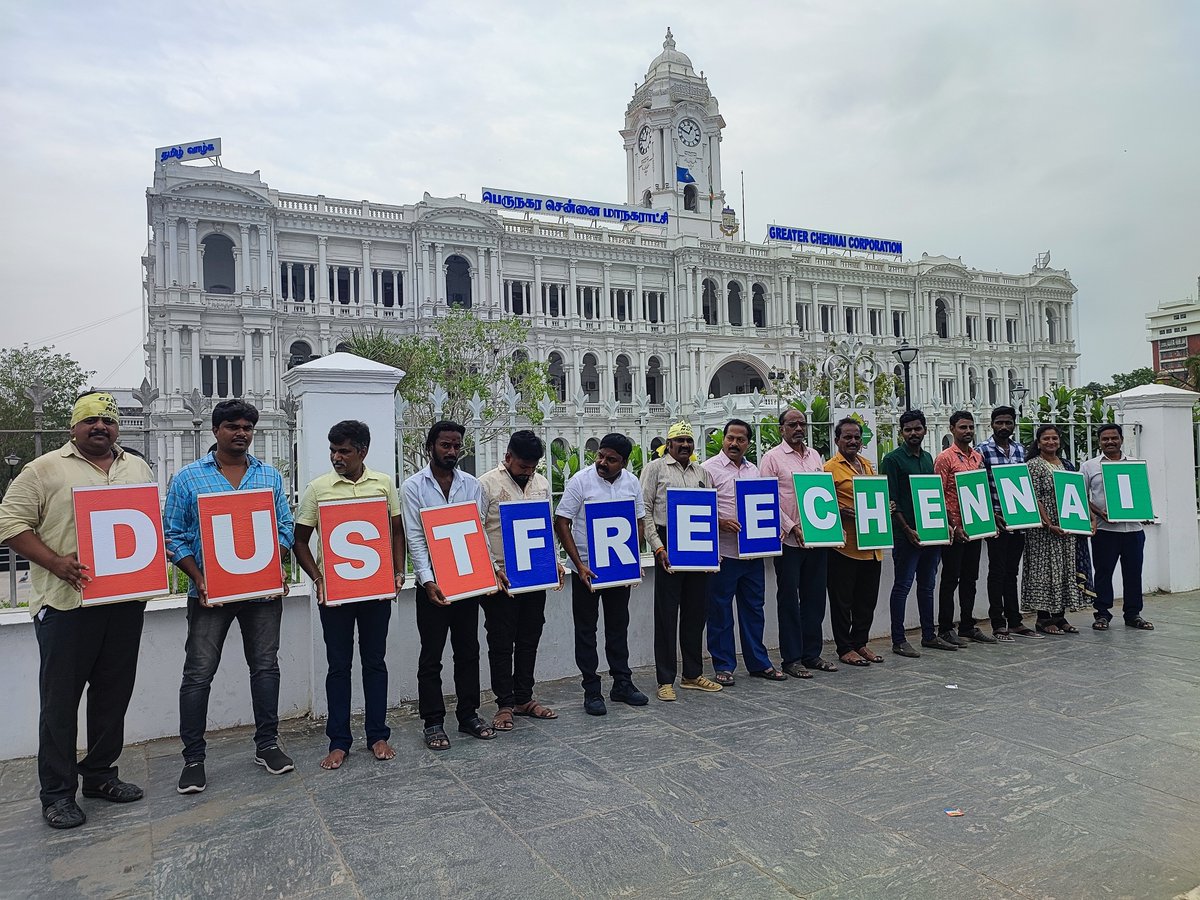 CleanAirChennai's tweet photo. “சென்னை மாநகரின் புழுதி மாசுபாட்டினை போர்க்கால அடிப்படையில் கட்டுப்படுத்த வேண்டும்” - சென்னை மாநகராட்சி ஆணையர் ககன்தீப் சிங் பேடி  அவர்களிடம் பசுமைத் தாயகம் கோரிக்கை. #DustFreeChennai #TheAirWeShare #Anbumani4CleanAir 
(1/4) https://t.co/y2kicUatuS