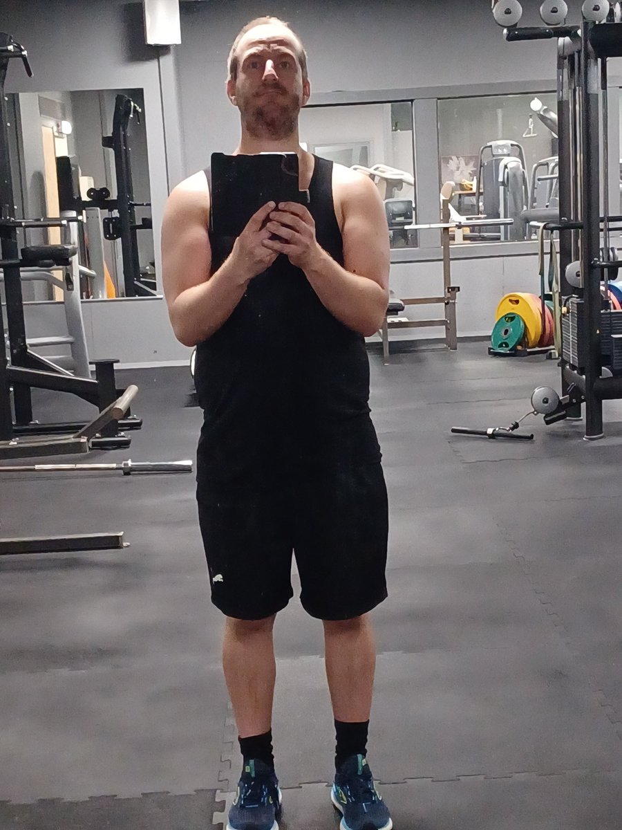 XxxxPLAYBOYxxxX's tweet photo. When #gym start to be a lifestyle
#muskler #muscles https://t.co/ZXN2ndssIM