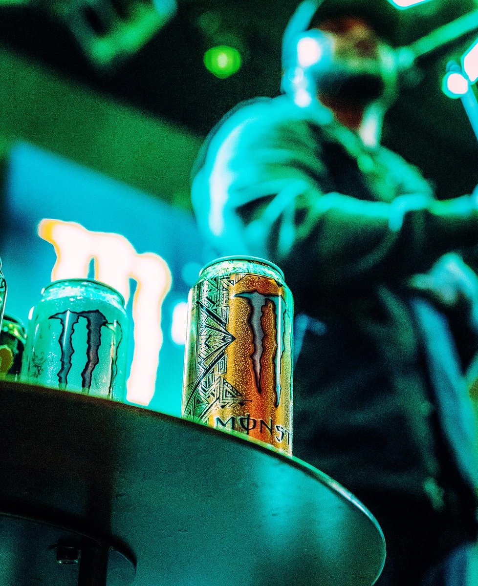 RickyPDesigns's tweet photo. Got to shoot one of my favorite bands a few months ago! @commonkings @MonsterEnergy Will be posting more photography shortly! https://t.co/LRiD0VnacT