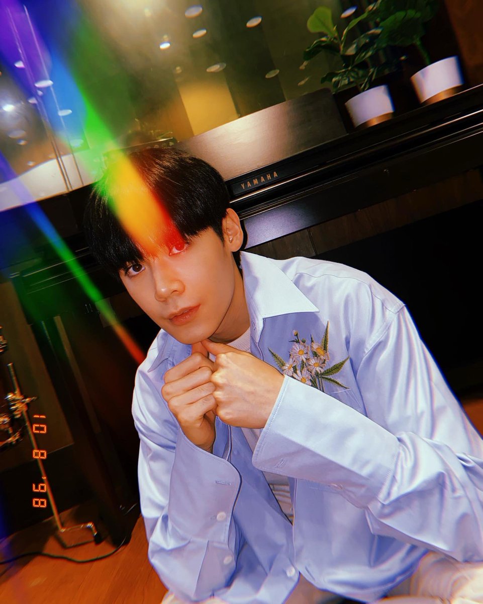 peatwasu's tweet photo. จะต้องขอบคุณเธอด้วยคำไหน จะตอบแทนยังไงก็ไม่รู้ ~ 

#LoveinTheAir #บรรยากาศรัก #peatwasu https://t.co/tMHCXulWWa