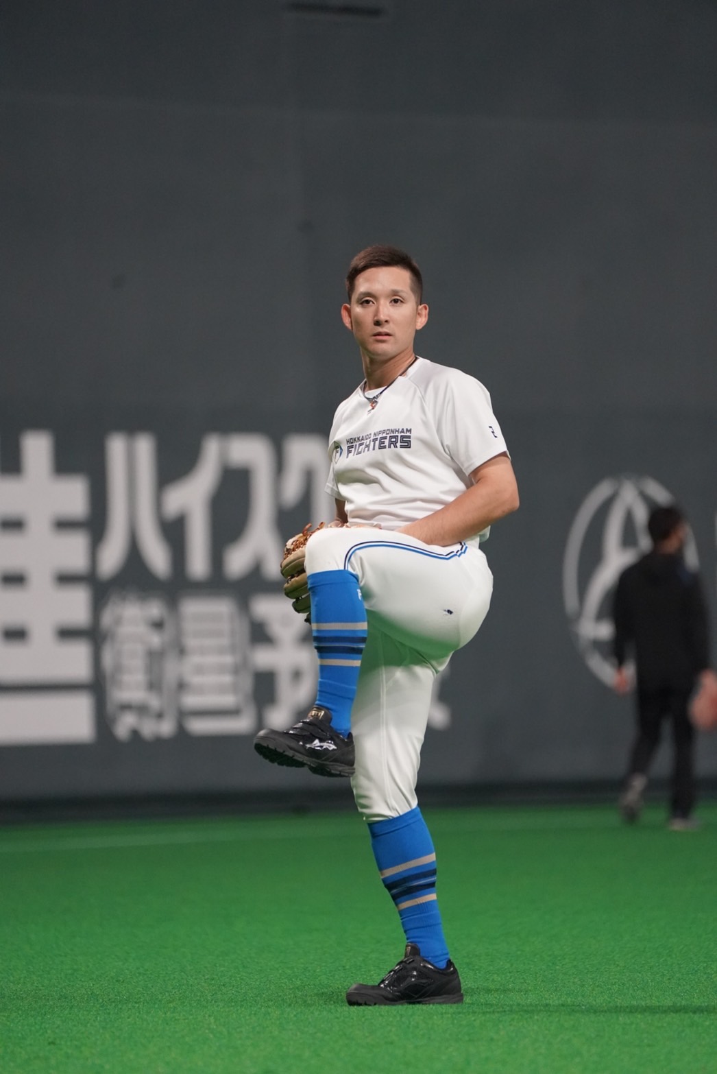 北海道日本ハムファイターズ 近藤健介選手 ユニフォーム #8 【公式通販】