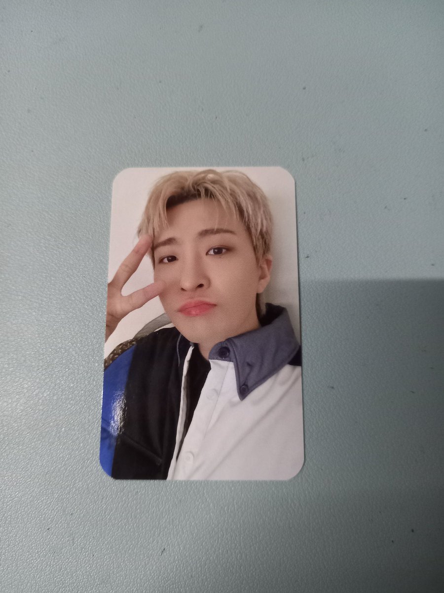 BNilsonthi's tweet photo. การ์ดไซน์แท้  70รส https://t.co/vRO0og5bHS