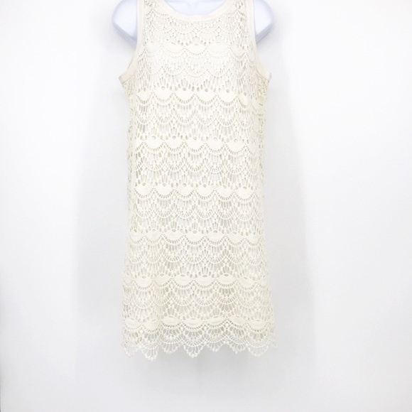 queenwillstar's tweet photo. So good I had to share! Check out all the items I'm loving on @Poshmarkapp #poshmark #fashion #style #shopmycloset #loft #lilt #toryburch: https://t.co/hsb7HY2u0q https://t.co/QDRzaa3fhV
