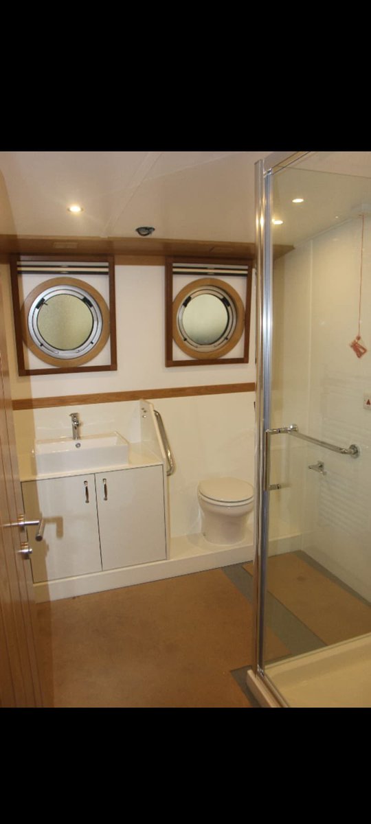 EthelBarge's tweet photo. Here are some pictures of Pearl’s interior, showing the new kitchen, shower room &amp; the cabin with the bunks in situ plus a view from the wheelhouse. How lovely to have the view &amp; be able to go straight from the cabin to the front deck!
#pearlsprogress https://t.co/vMoAehggxR