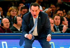 UpdateNotesX's tweet photo. "Si la única razón por la que entrenar fuera ganar partidos de baloncesto, mi vida sería bastante superficial. Un buen entrenador cambia partidos. Un entrenador extraordinario cambia vidas y no hace falta entrenar en la élite para poder hacerlo".

Mike Krzyzewski https://t.co/D1PKU2gIet