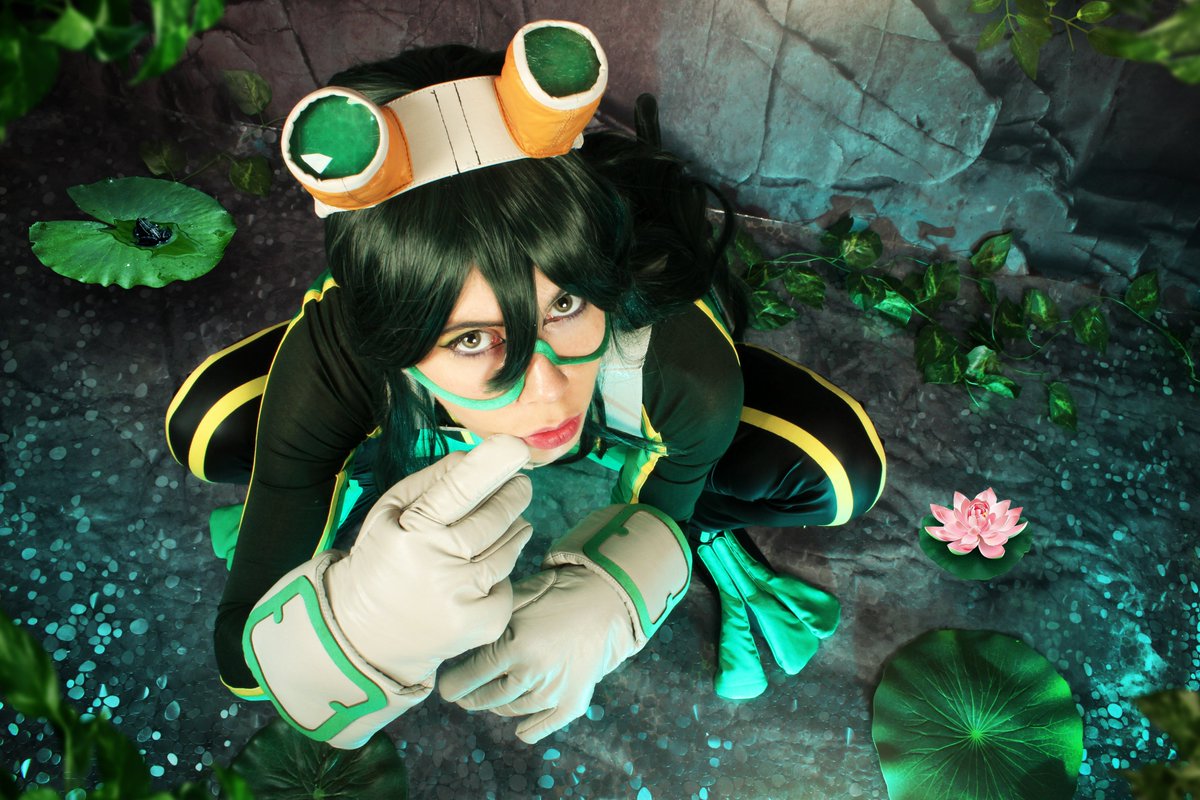 ~ Kero? 

Ya hay ganas de nueva temporada de #BNHA... bueno, en realidad, hay ganas de todo. Menudo Octubre se nos viene...

Asi que cariñitos de Froppy para todos ♥ 

Ph: <a href="/fali_ruizdavila/">Fali Ruiz-Dávila [ᚠ]</a> for <a href="/simcosplay/">SIMCOSPLAY</a> 
Discount code: florenciasofen