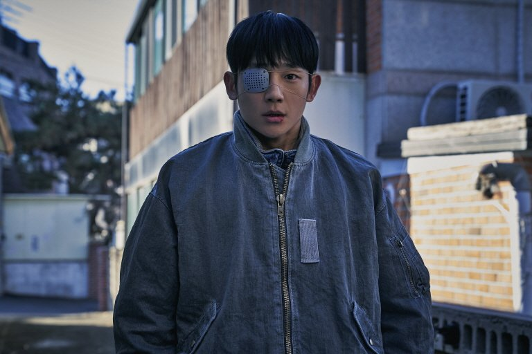 iconickdramas's tweet photo. #JungHaeIn #GoKyungPyo and #KimHyeJun first still cuts for Disney+ thriller #Connect!!! https://t.co/SohDVAax1O