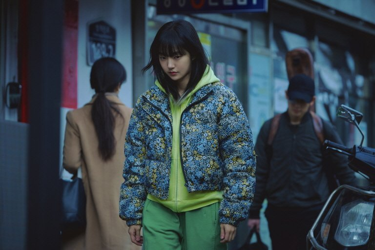 iconickdramas's tweet photo. #JungHaeIn #GoKyungPyo and #KimHyeJun first still cuts for Disney+ thriller #Connect!!! https://t.co/SohDVAax1O