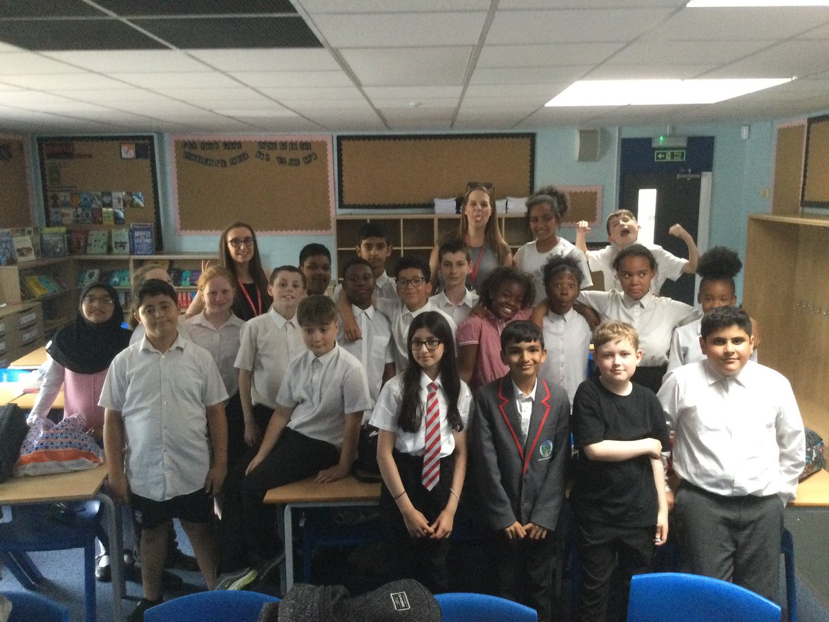 FeatherstoneYR6's tweet photo. Wishing our new Year 7’s the very best at your secondary school. Good luck - you’ll be amazing ✨ https://t.co/G69kDFt8Ef
