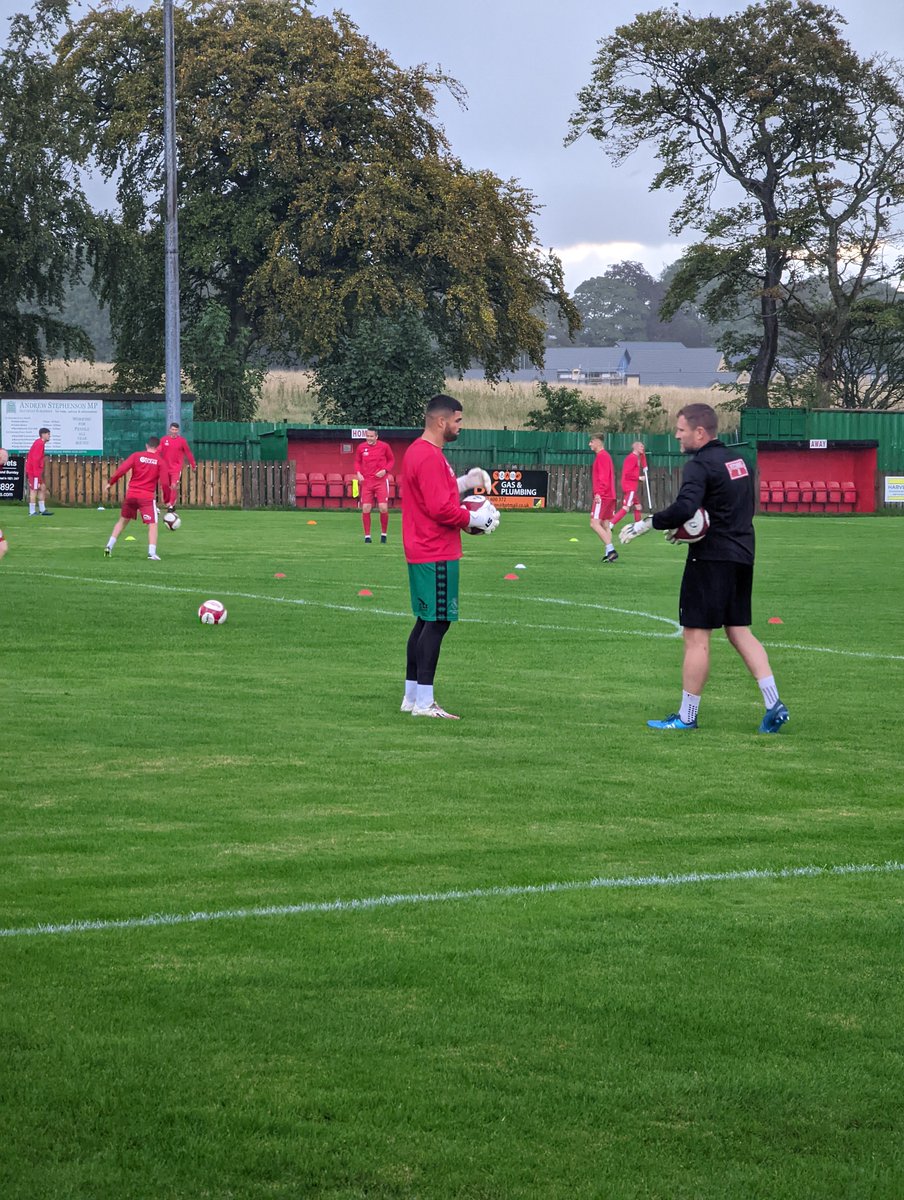 fasportsmanage's tweet photo. ⚽️ What a fine start for our goalkeeper @1AndreMendes  who's on loan at Colne F.C from @ShrimpsOfficial  ⚽️

Colne F.C won 2-1 

#playerrep #loanmove #grassrootsfootball #morecambefc #fasportsmanagement #cityofliverpool #potentialstar #goalkeeper #footballplayer #footballnews https://t.co/qdRcXwV55t