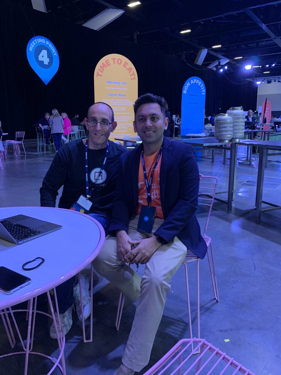 Good to finally meet Ankit from <a href="/mmcconvert/">MMC Convert</a> after so many email 📧 interactions. #xerocon