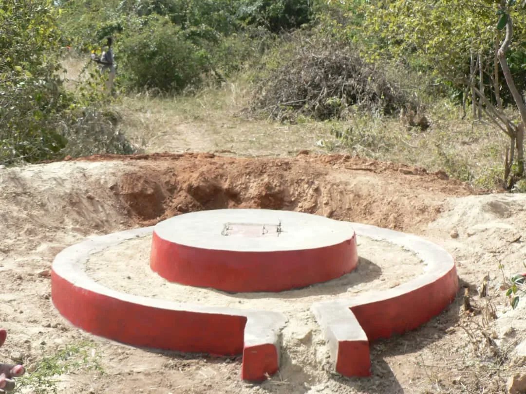 Two wells were donated to the villagers of Nzega, our team on the ground in Dar es Salaam helped to build this well, which will no doubt make a HUGE difference to local families gain better access to clean water.