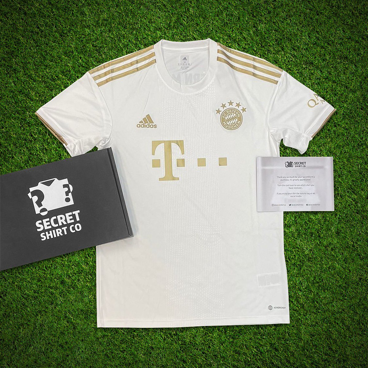 secretshirtco's tweet photo. If Lautaro Martínez 🇦🇷 or Sadie Mané 🇸🇳 score ANYTIME tonight we’ll giveaway a https://t.co/0dDyzv85B2 box 📦

To enter 👇

🔄 Retweet this tweet
🤝 Follow us

Good luck! https://t.co/X9H5BDmQqO