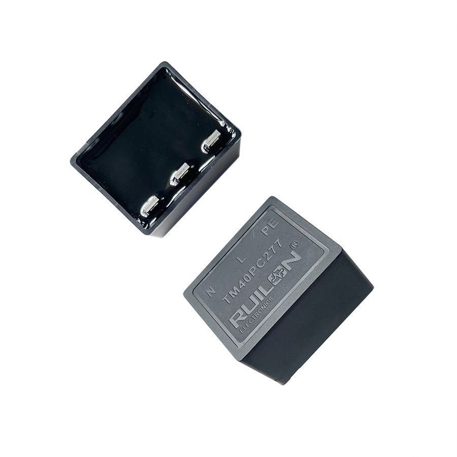 awen_lu's tweet photo. TM40P277
On-board power supply lightning protection module
#spd #gasdischargetubes #SurgeProtectionDevice #protectivecomponents #icchip #Dios #PCB #diode #diodes #electronics #icchips #Components #electroniccomponents #gasdischargetube #metaloxidevaristors #electronccomponents https://t.co/OGKPpZJEKg