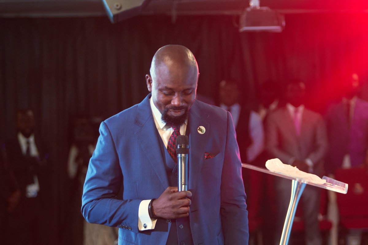 Princeimona's tweet photo. #WednesdayDeclaration
Genesis 17:7.
I declare, good things shall be abundant in ur life. Lack is terminated, poverty ends, & scarcity becomes surplus.
From now on, everything about u becomes good. No more rejection, no more failure, no more disappointment & no more barrenness. https://t.co/HFbqxyRcUe