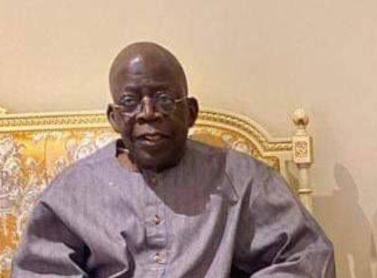 blessedamao's tweet photo. Anger vote against Tinubu for #EndSARS is the ONLY way to make him regret murde*ring hundreds of youths at the toll gate.
I choose to hold him to account my vote.
Jonathan/Amoda/Enugu/Atiku/Dino/Reno/Deji/Davido/Wike/#gistlovers #CableExposed #OBIDATTI2023 #ASUUstrike https://t.co/YNI7TgMase