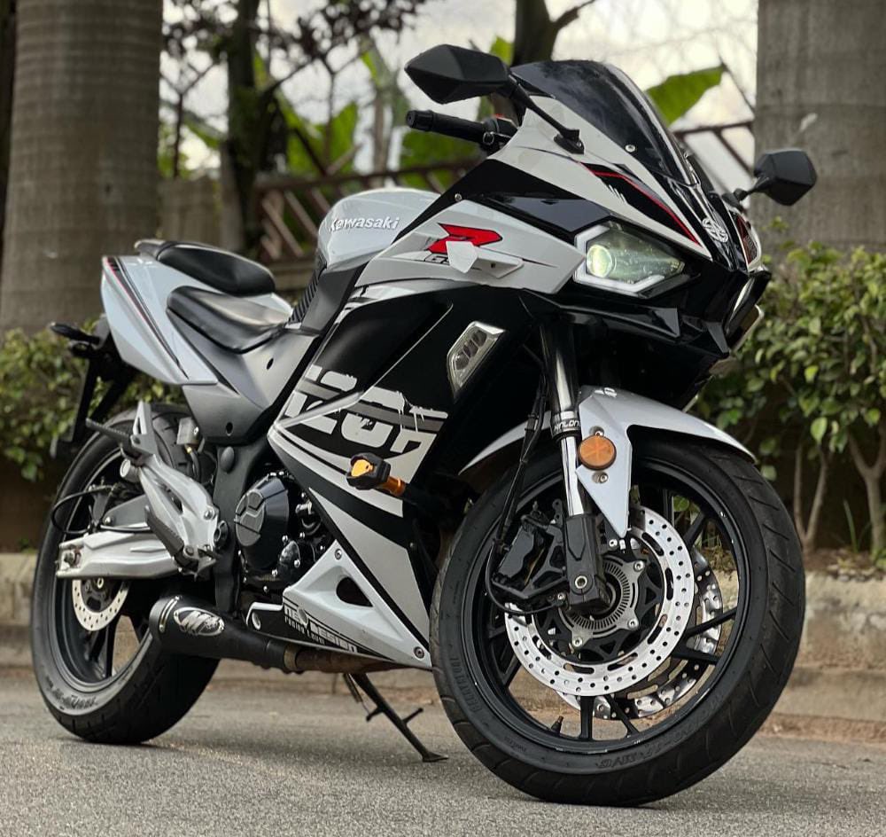 mr_geff1's tweet photo. Opening sales🫡
2021
Kawasaki
Ninja 400cc
Foreign used 
Price:2.9M
Location:Abuja
Good morning🌺🌺 https://t.co/aOwzdfezSM