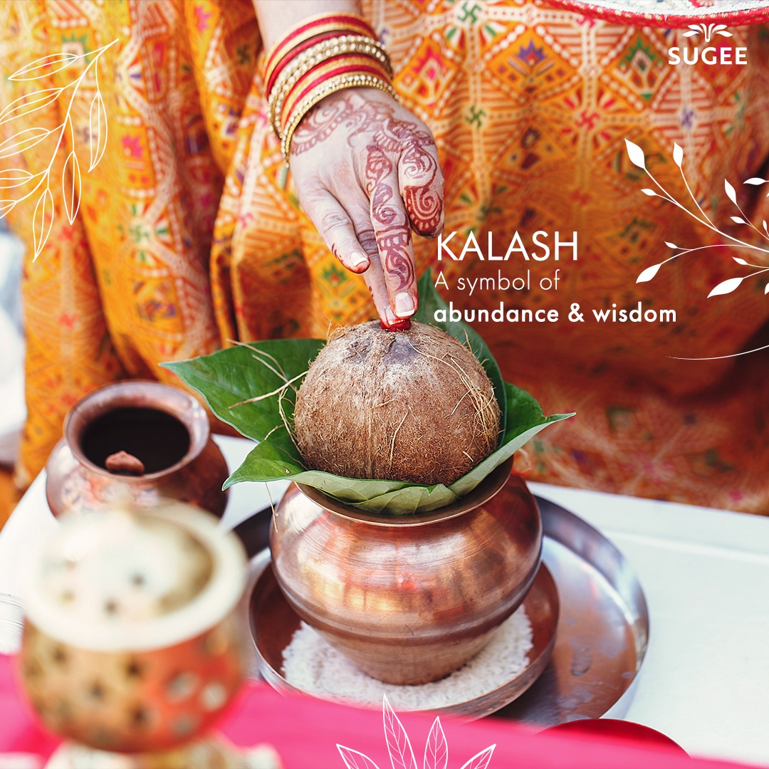 SugeeGroup's tweet photo. Ganesh Chaturthi Rituals: 

Kalash is the elixir of life. It is kept beside Ganesha as it brings auspiciousness to our life.

#GaneshChaturthiRituals #GaneshChaturthi #Ganapati #Ganesha #Kalash #GoddessParavati #Mother #Elixir
 #Vighnaharta #Rituals #SugeeGroup #Celebrations https://t.co/muMtkJQ2sF