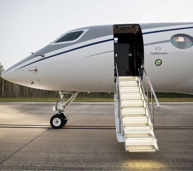 stjamesgroupuk's tweet photo. #consulting #advisory #logistics #militarylogistics #financialforensics #business #internationallogistics #strategyadvisory #microsoftteams #armouredvehicle #crypto #international #internationalbusiness #privatecharter #privatejets #aviation #banking #bankinginstruments #private https://t.co/oZ39JKfyOG