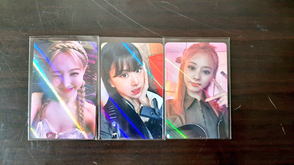 Chann1eShop's tweet photo. WTS LFB ONHAND PH
TWICE BETWEEN 1&amp;2 Updates and Availability

Photocards - 120 Pesos
Crosscode - 80 Pesos
Withmuu POB - 300 Pesos
Polaroid - 100 Pesos https://t.co/sydgBSkS2w