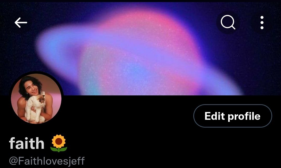 Faithlovesjeff's tweet photo. [6] - My Beautiful Saturn💜 https://t.co/5VtAzIbpJT