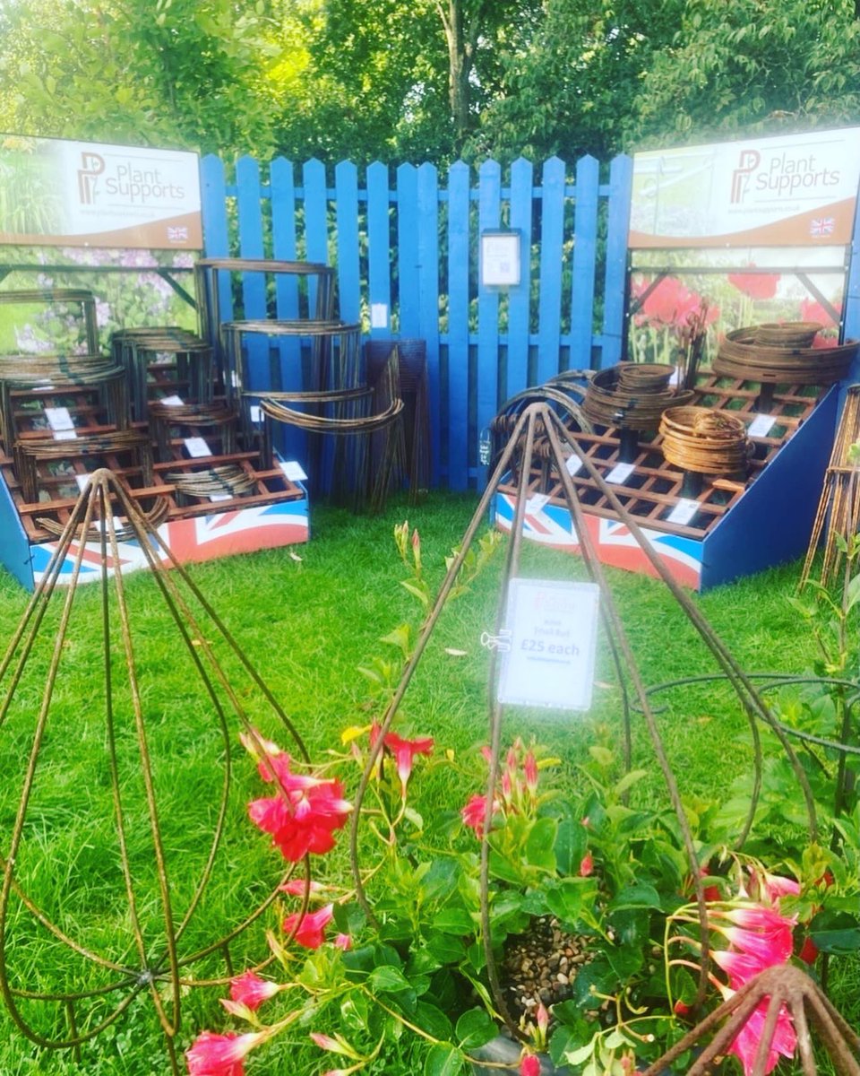 Let’s hope the rain holds off 🌧🌧. If you are coming to <a href="/RHSWisley/">RHS Garden Wisley</a> today be sure to stop by our stand (c) for all your plant support needs 🌸💗🌸 #plantsupportsuk #rhswisley #plants