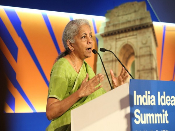 ani_digital's tweet photo. Bill on data privacy will be ready "soon", says Sitharaman

Read @ANI Story | https://t.co/9W7xZI3Vga
#DataPrivacyBill #NirmalaSitharaman #PersonalDataProtectionBill #IndiaIdeasSummit https://t.co/fhBSDTOi29