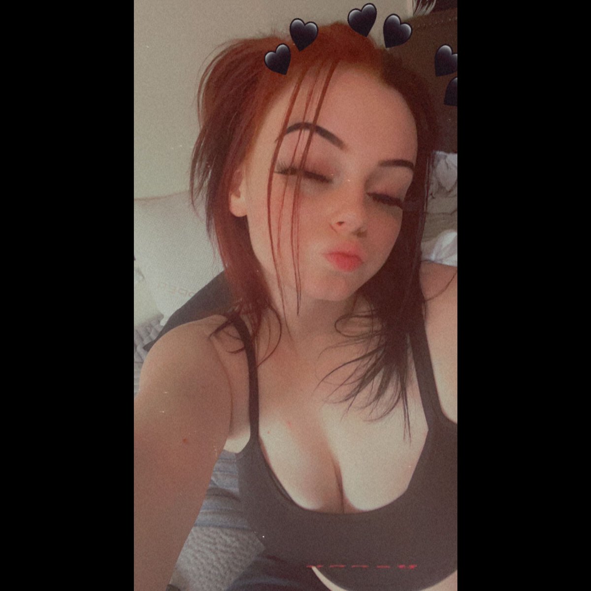 bananabxtch420's tweet photo. I just turned on tips so feel free to send them my way whores 💋📩 #sendmetips #onlyfansgirl https://t.co/j2joYpUcbF