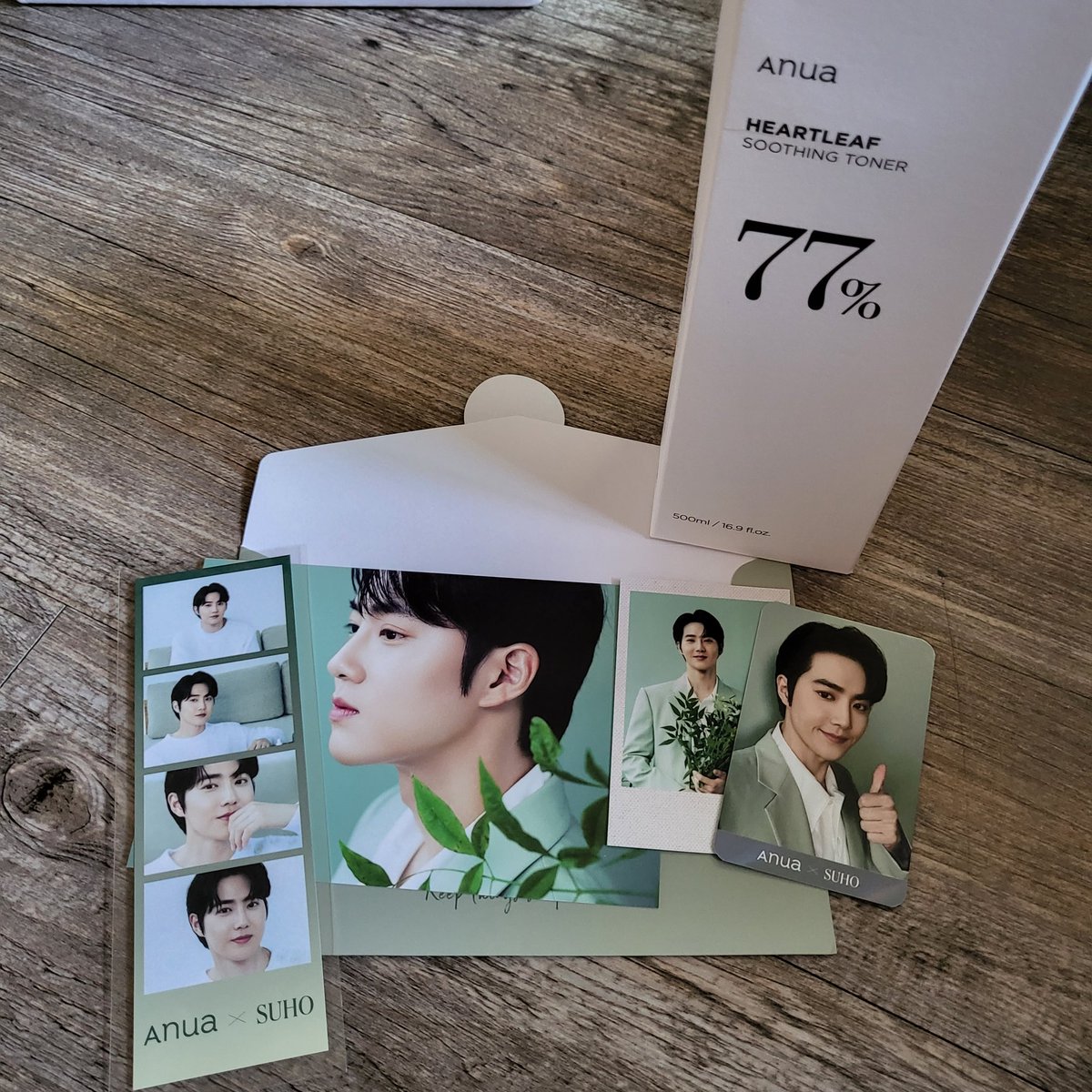 JM_KxoxoS2's tweet photo. @anua_kr 이벤트로 주신 굿즈와 토너 잘받았습니다!! 😍 https://t.co/4kVSUpmvAP