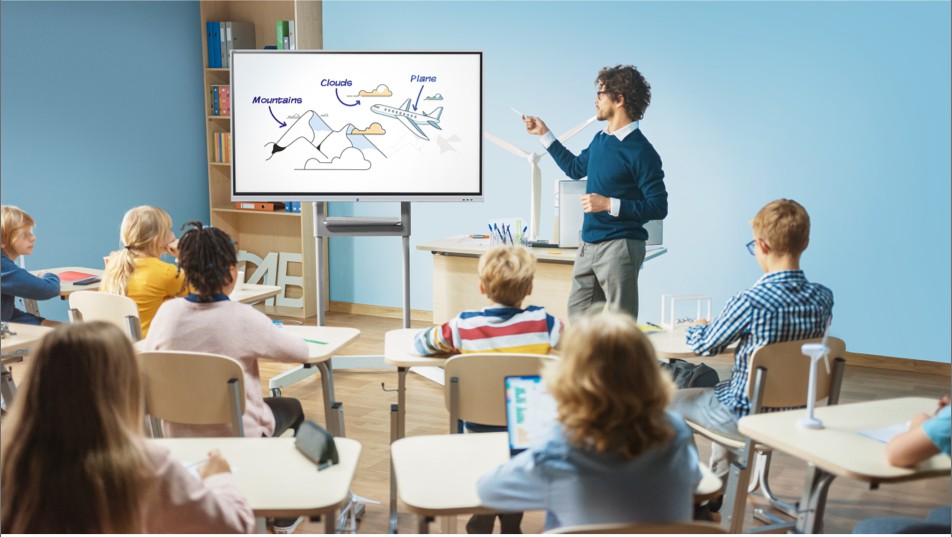 𝗡𝗼𝘃𝗼𝗧𝗼𝘂𝗰𝗵 : 𝗹'𝗲́𝗰𝗿𝗮𝗻 𝘁𝗮𝗰𝘁𝗶𝗹𝗲 𝘁𝗼𝘂𝘁-𝗲𝗻-𝘂𝗻 𝗽𝗼𝘂𝗿 𝗹𝗲𝘀 𝗲𝗻𝘁𝗿𝗲𝗽𝗿𝗶𝘀𝗲𝘀 𝗲𝘁 𝗹𝗲𝘀 𝗲́𝘁𝗮𝗯𝗹𝗶𝘀𝘀𝗲𝗺𝗲𝗻𝘁𝘀 𝘀𝗰𝗼𝗹𝗮𝗶𝗿𝗲𝘀

Disponible en 65, 75 et 86".
🔐 Garantie 5 ans Education

👉 store.sidev.fr/find/brand/Viv…
<a href="/vivitek/">Vivitek</a>