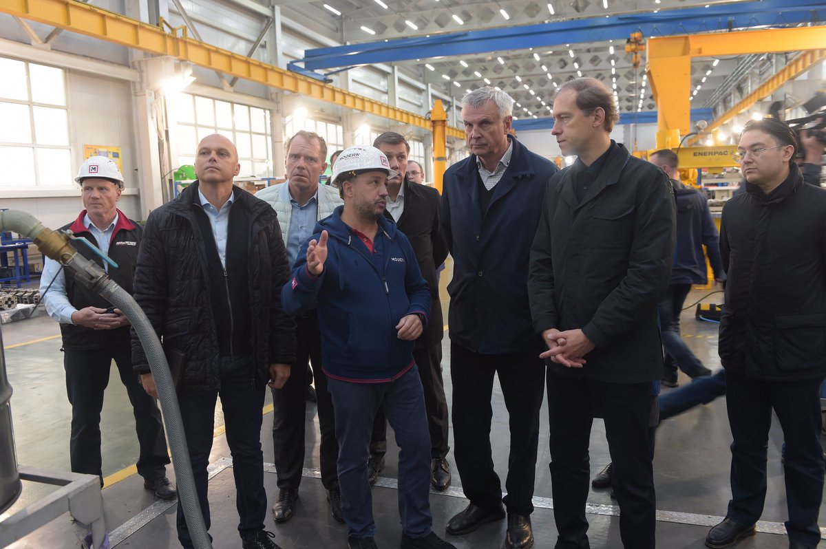 MMFarEast's tweet photo. Центр "Реман" в г. Магадане посетил Заместитель Председателя Правительства РФ - министр промышленности и торговли Денис Мантуров.

#modernmachinery #модернмашинери #modernmachineryfareast #модернмашинерифарист #reman #реман https://t.co/DrWL5fsYvw