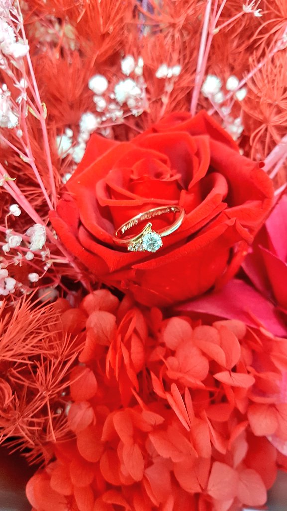 badumdabz's tweet photo. 20220827💍💕 https://t.co/gS6gewFvxu