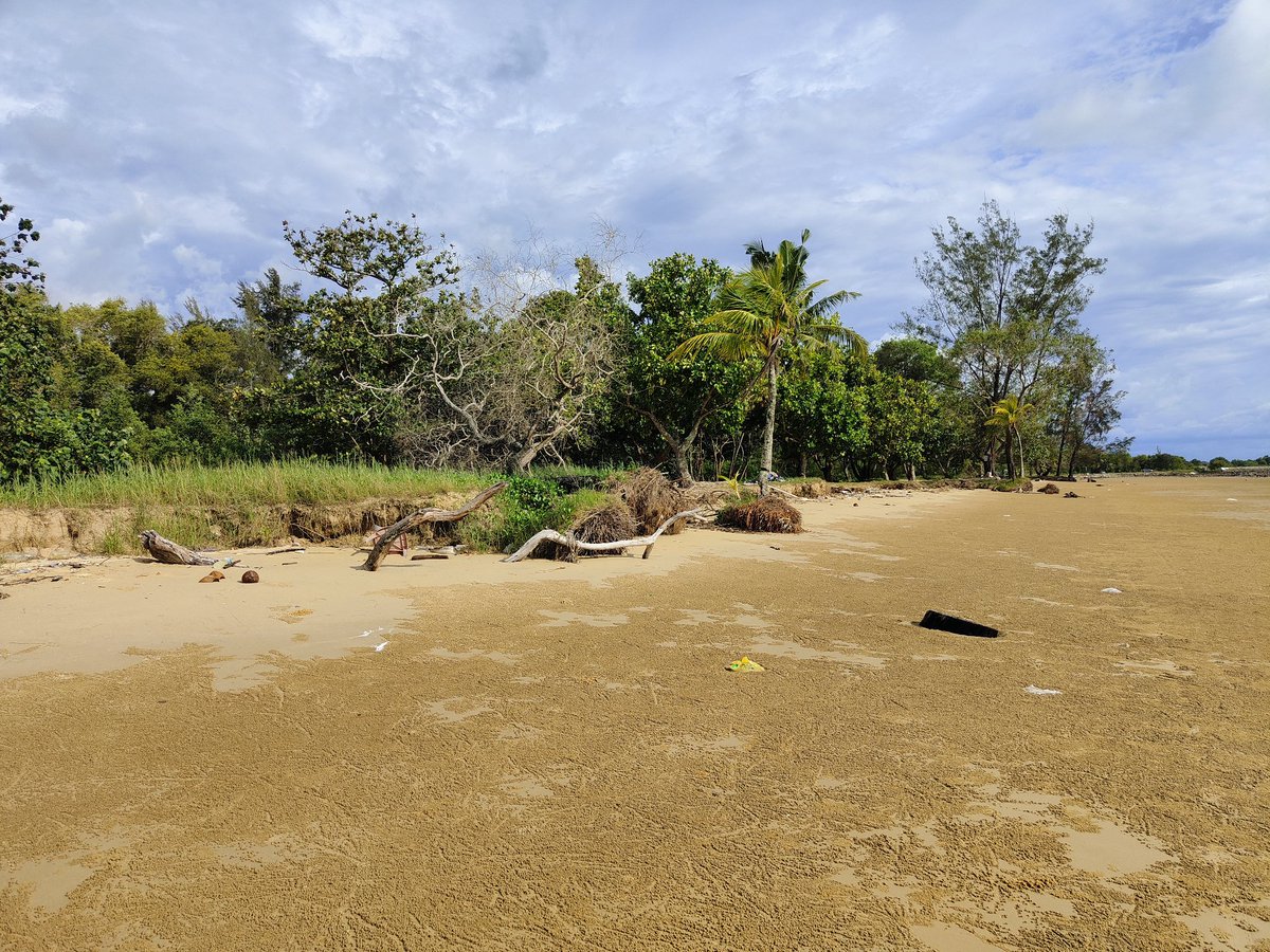 edwinubod's tweet photo. #TanjungAru #beach1 sudah terhakis https://t.co/Z7GcftAiN9