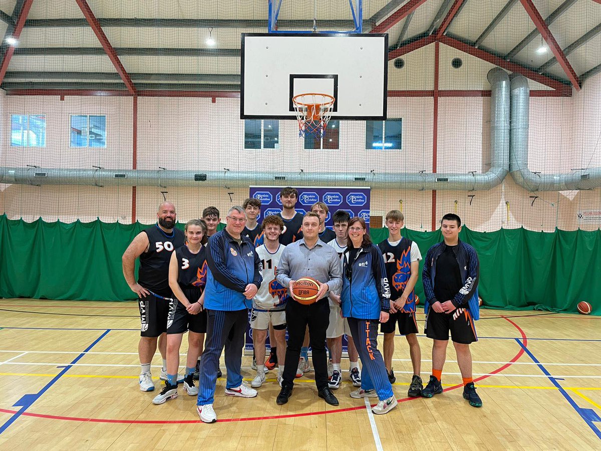 Shout out to the Peterhead and Ellon offices who sponsored Attack Basketball Academy 🏀 Jordan Watt, our associate pictured with the team on Friday ⛹🏻‍♂️ Aberdein Considine donated to their summer camp with elite professional coach, Nelson Handel 🏆