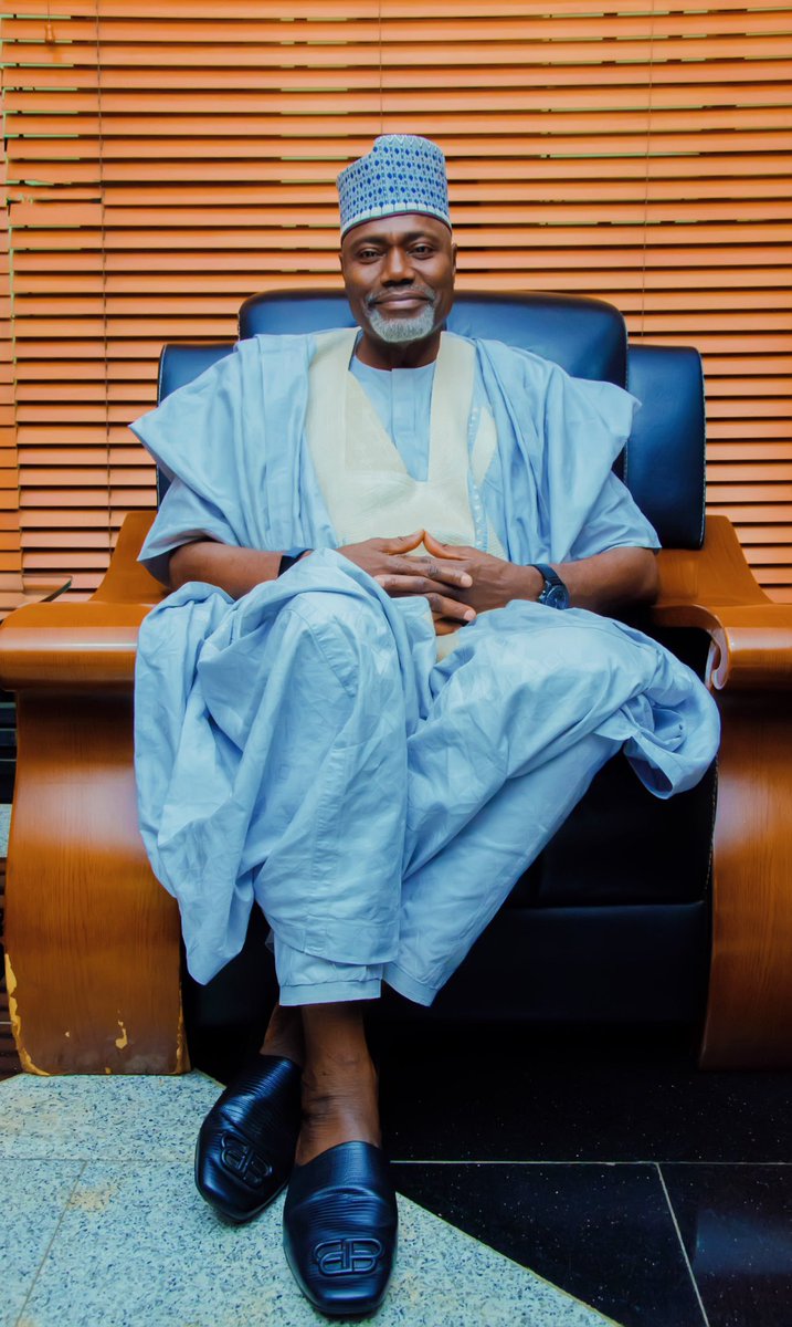 Yoa_Foundation's tweet photo. To the man who keeps being a light and beacon of hope to the vulnerable.

To the Man who is a philanthropist and a humanitarian with a heart of gold.

To the man who founded YOAF, we wish our founder Mallam Yusuf Olaolu Ali SAN a very Happy Birthday. https://t.co/7HMv0dsMdN