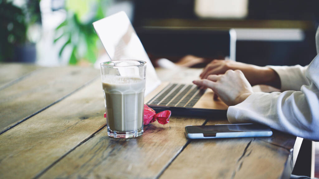 Di 13 september 13.00 tot 14.00 uur: inloopspreekuur TLN voor <a href="/HU_Utrecht/">Hogeschool Utrecht (inactief)</a> docenten + onderzoekers. Informatie en advies over ontwikkelmogelijkheden in ruime zin. Vooraf aanmelden is niet nodig. Het spreekuur is fysiek op HL15 4.030 of online te bezoeken: teams.microsoft.com/l/meetup-join/…