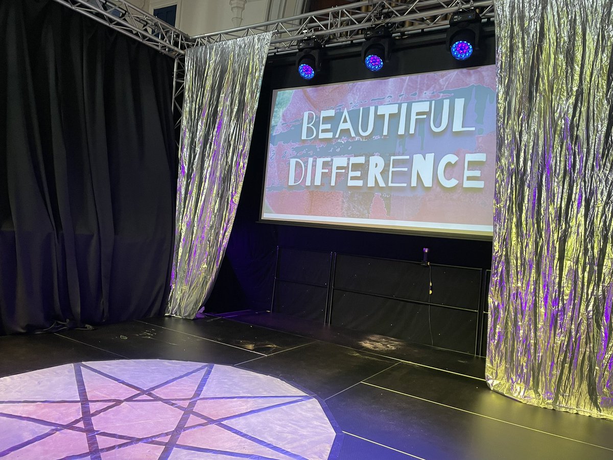 HeadwayArts's tweet image. The stage is set for #BeautifulDifference symposium    including world premiere of our Earthlings play and international artists presenting inclusive practices Thanks to @ace_national @ace_thenorth @TNLComFund @erasmusplusUK @BritishCouncil #WithoutWords