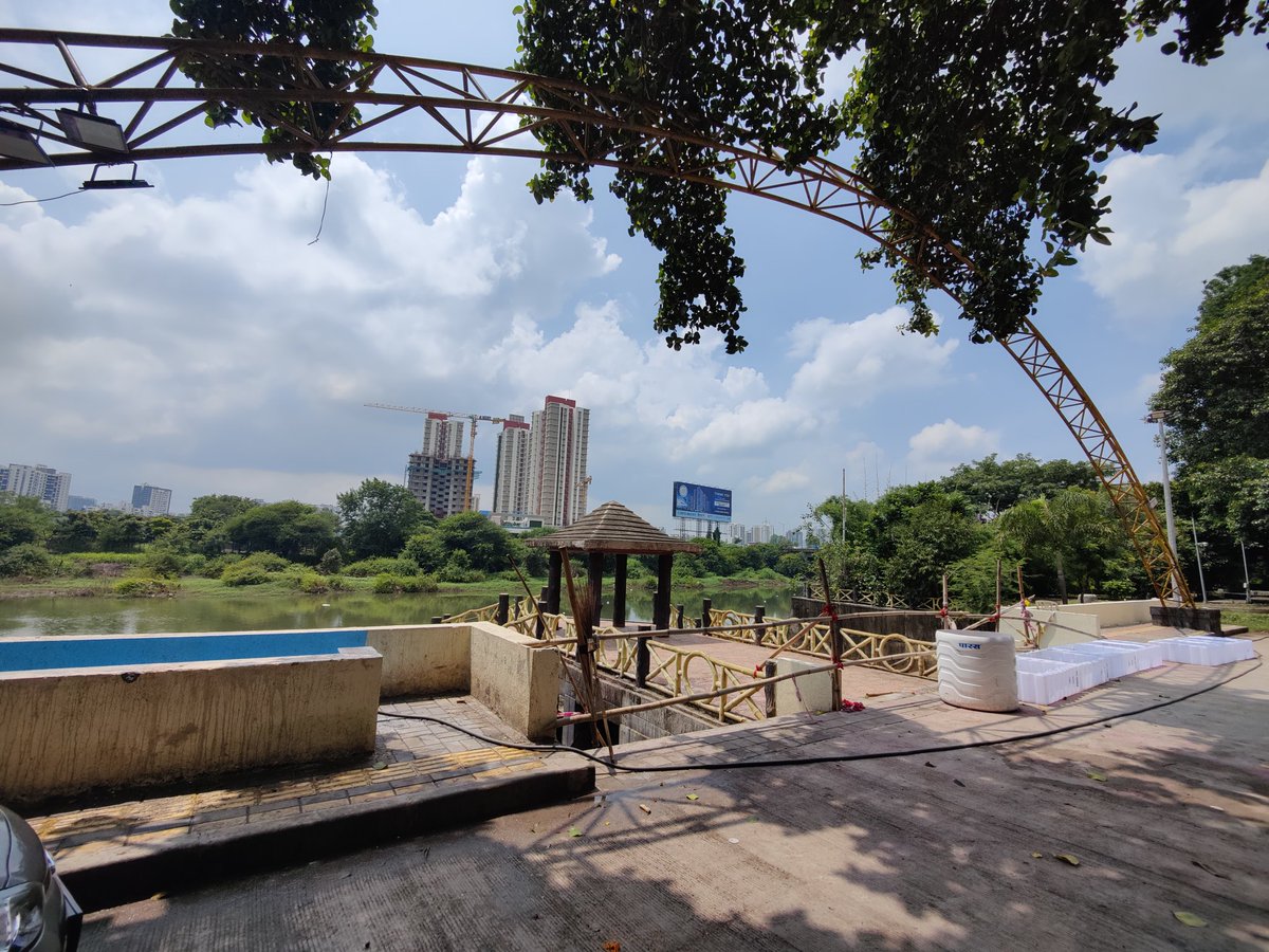arunspatole's tweet photo. @pcmcindiagovin @PCMCSarathi 
Great Visarjan arrangments... This will help keeping rivers clean... The river and visarjan area around looks clean even after couple of days of visarjan 👍👍... This was at wakad... Thanks. https://t.co/G4v62J8IGT