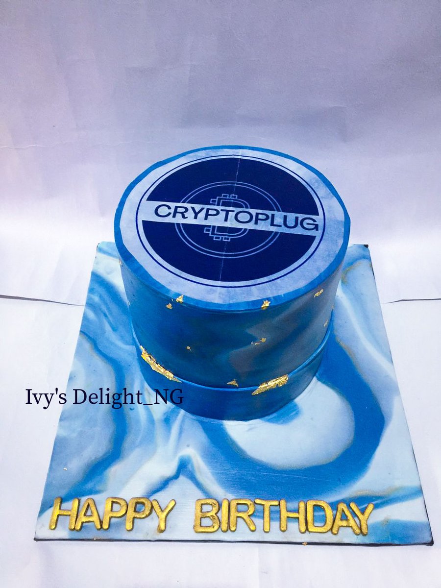 IvysDelight_ng's tweet photo. I tried something new, been watching some YouTube videos and I decided to give this design a shot😁.

If you need a cake in Benin City, click on the link on my Bio. https://t.co/sZmSUZDhZA